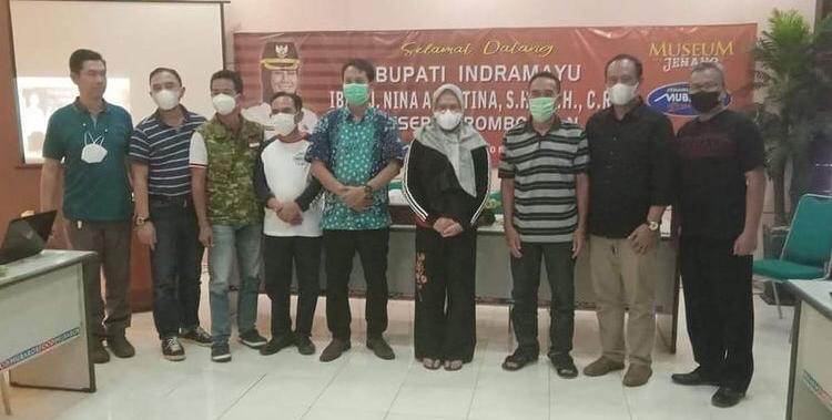 Bupati Indramayu menyambangi PT. Mubarokfood Cipta Delicia di Kabupaten Kudus, Jawa Tengah.