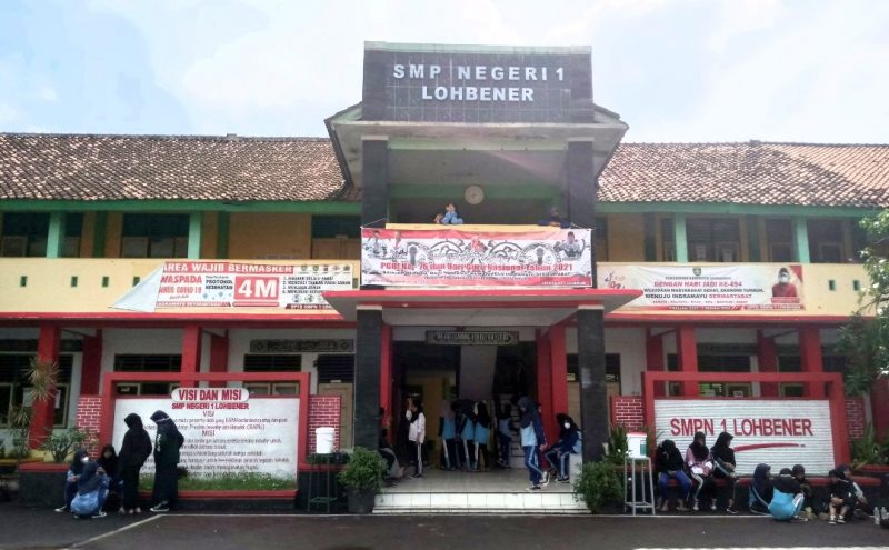 SMPN 1 Lohbener, Indramayu, Jawa Barat.