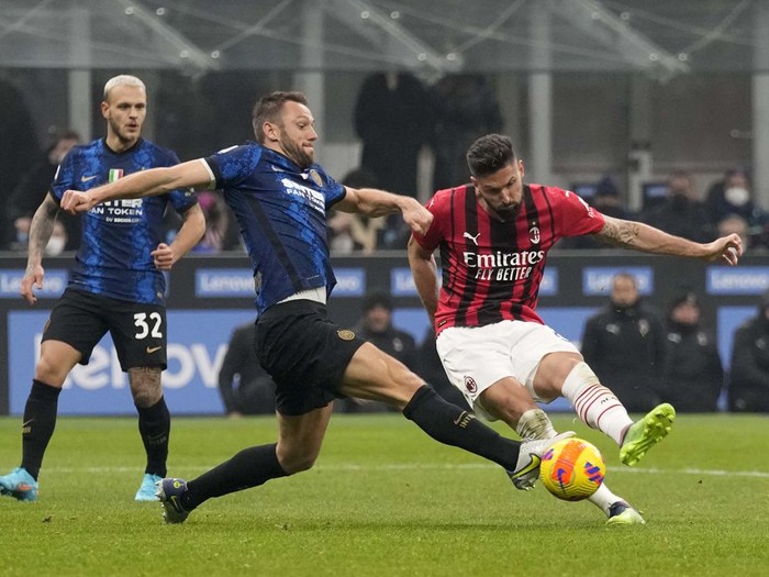 AC Milan vs Inter Milan: Berlomba ke jalur kemenangan. (Foto: AP)
