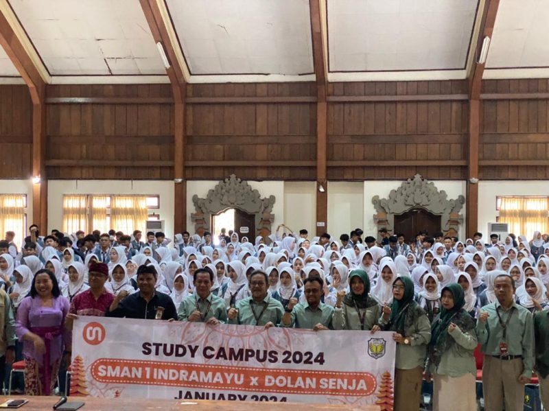 SMAN 1 Indramayu, Jalan Soekarno-Hatta No. 2, Indramayu, Jawa Barat, melakukan study campus atau pengenalan kampus di Politeknik Negeri Bali, 16-20 Januari 2024.